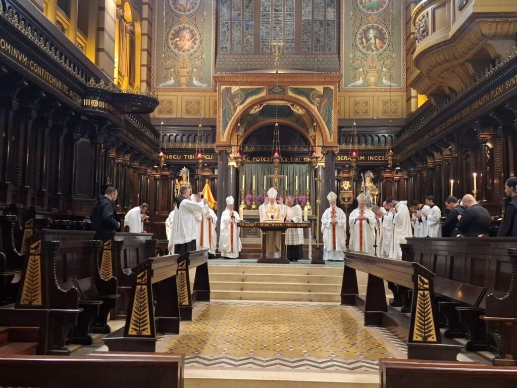  Há 125 anos, a chegada de monges alemães revigorava o Mosteiro de São Bento - Jornal O São Paulo