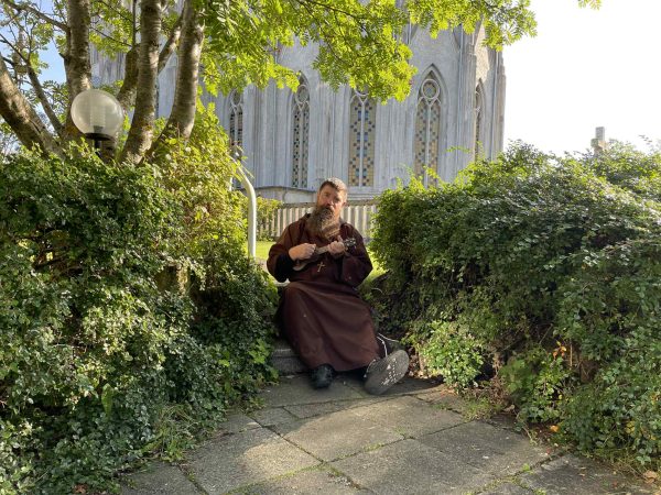 Capuchinho entre as geleiras: um bispo na frente norte da Igreja - Jornal O São Paulo