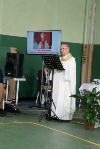 Em missa em SP, Dom João Carlos Petrini celebra jubileu de ouro sacerdotal - Jornal O São Paulo