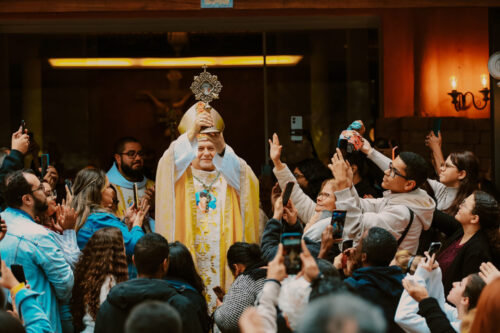 Em Santo Amaro, canonização de Carlo Acutis é festejada em paróquia a ele dedicada - Jornal O São Paulo
