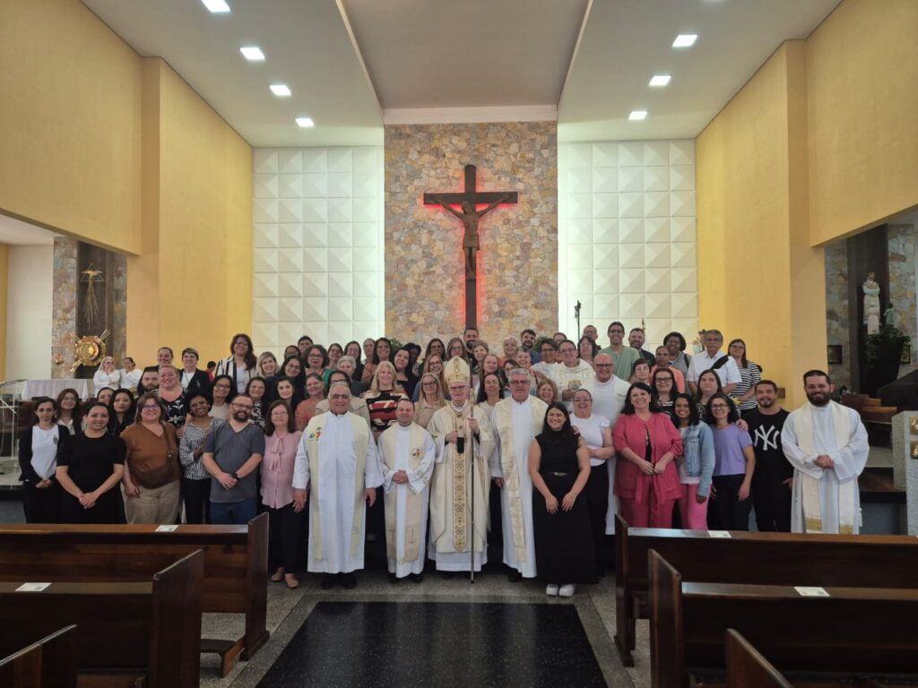 Em Santana, Cardeal Scherer preside missa em ação de graças pelo trabalho dos secretários paroquiais - Jornal O São Paulo