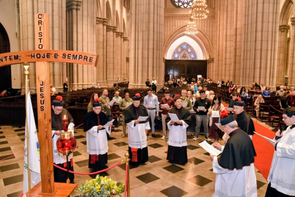 Em missa, são celebrados os 71 anos de dedicação da Catedral da Sé - Jornal O São Paulo