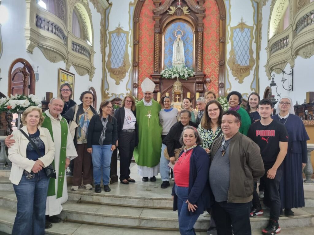 Semana na Região Sé é marcada por crismas, peregrinações e ações sociais - Jornal O São Paulo