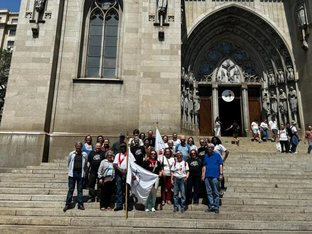 Semana na Região Sé é marcada por crismas, peregrinações e ações sociais - Jornal O São Paulo