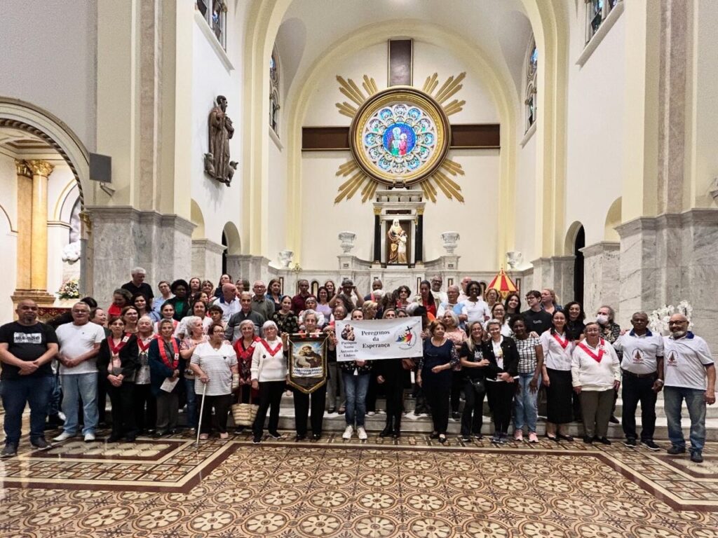 Peregrinações e Crismas são destaques da semana em Santana - Jornal O São Paulo