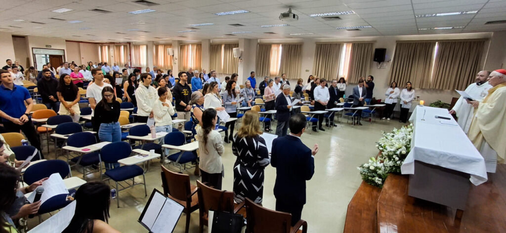 Nos 75 anos da Faculdade de Medicina da PUC-SP, Dom Odilo ressalta o valor de toda vida humana - Jornal O São Paulo