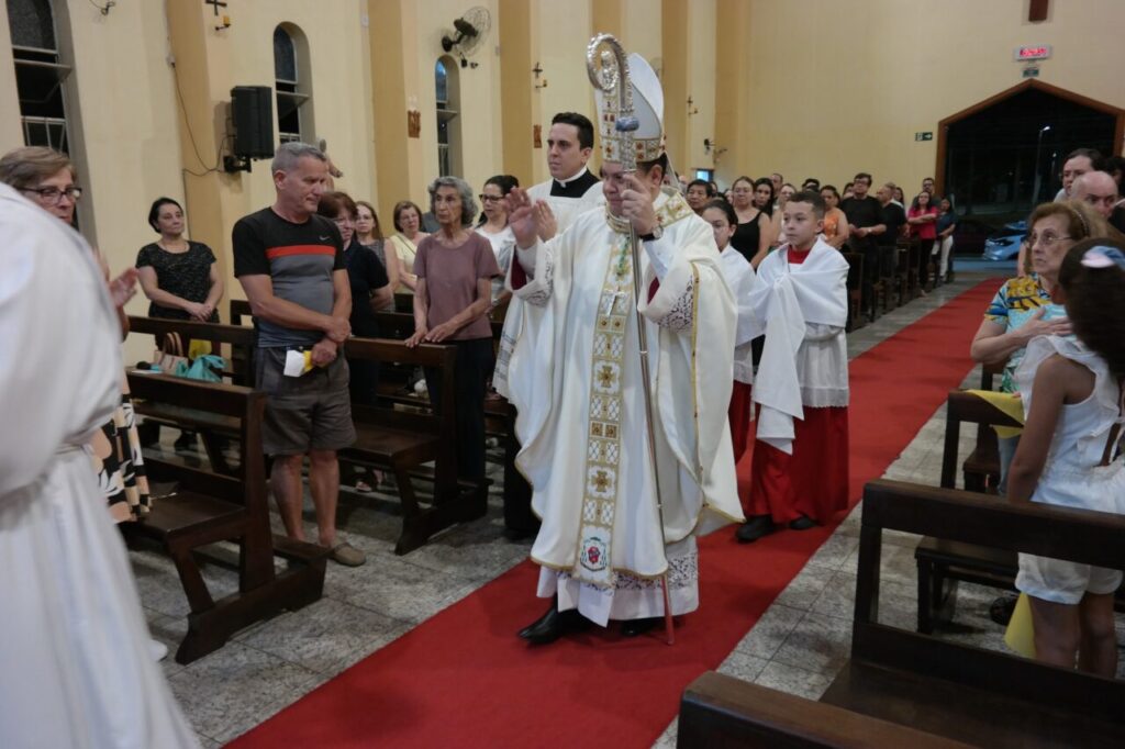 Na Festa de São Benedito, Dom Cícero convida fiéis a depositarem em Deus suas fadigas e dores - Jornal O São Paulo
