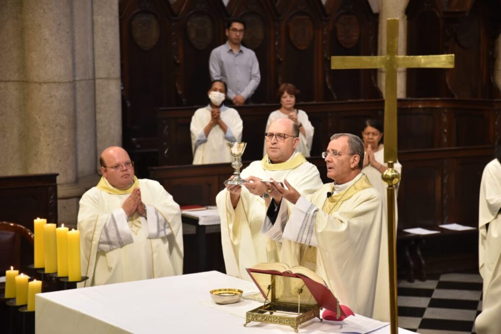 Animado pela esperança cristã, o professor é ‘mestre e modelo’ aos estudantes - Jornal O São Paulo