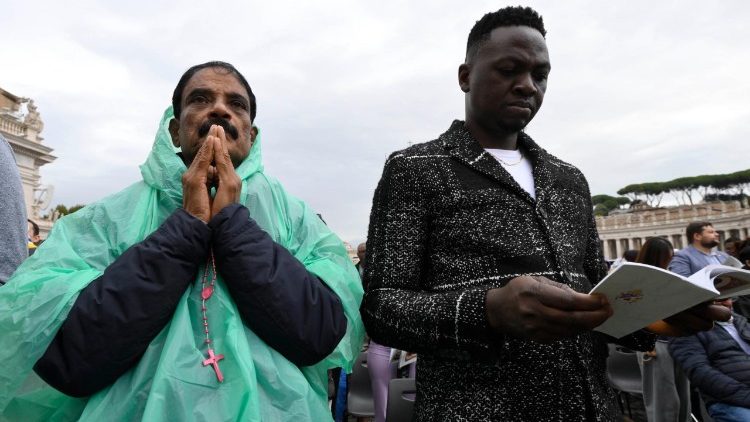 Leão XIV: os barcos dos migrantes não podem encontrar indiferença, sejamos missionários - Jornal O São Paulo