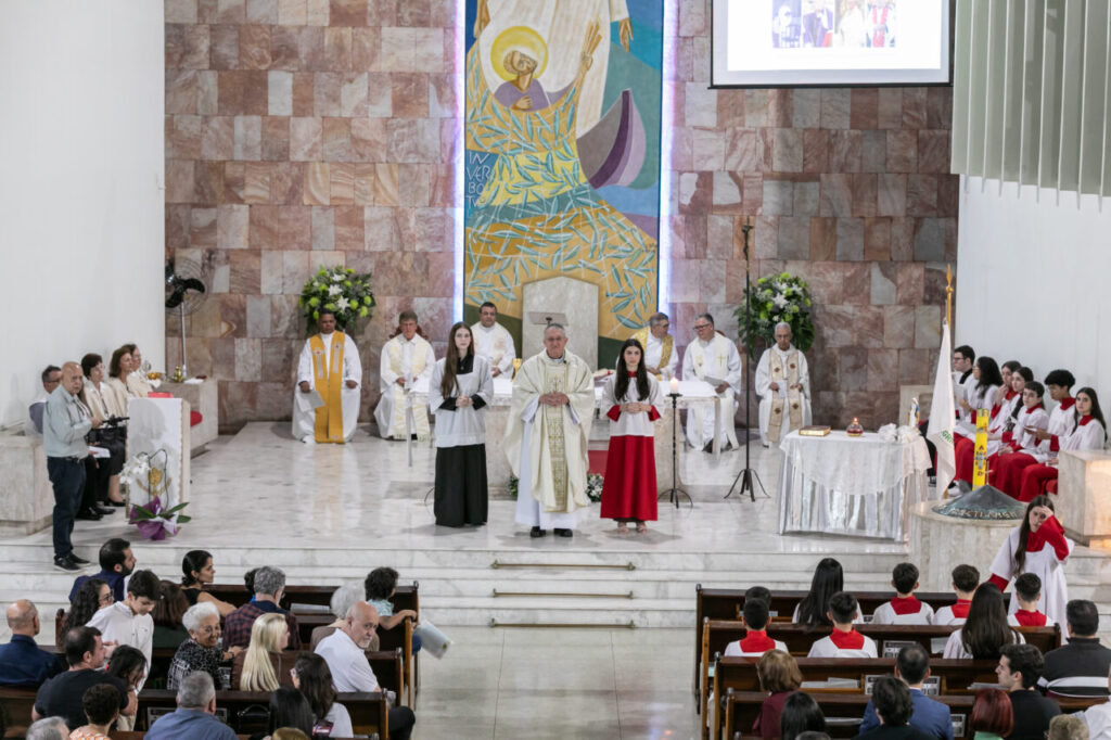 Crismas, festas de padroeiro e bênção a altar são destaques no Belém - Jornal O São Paulo