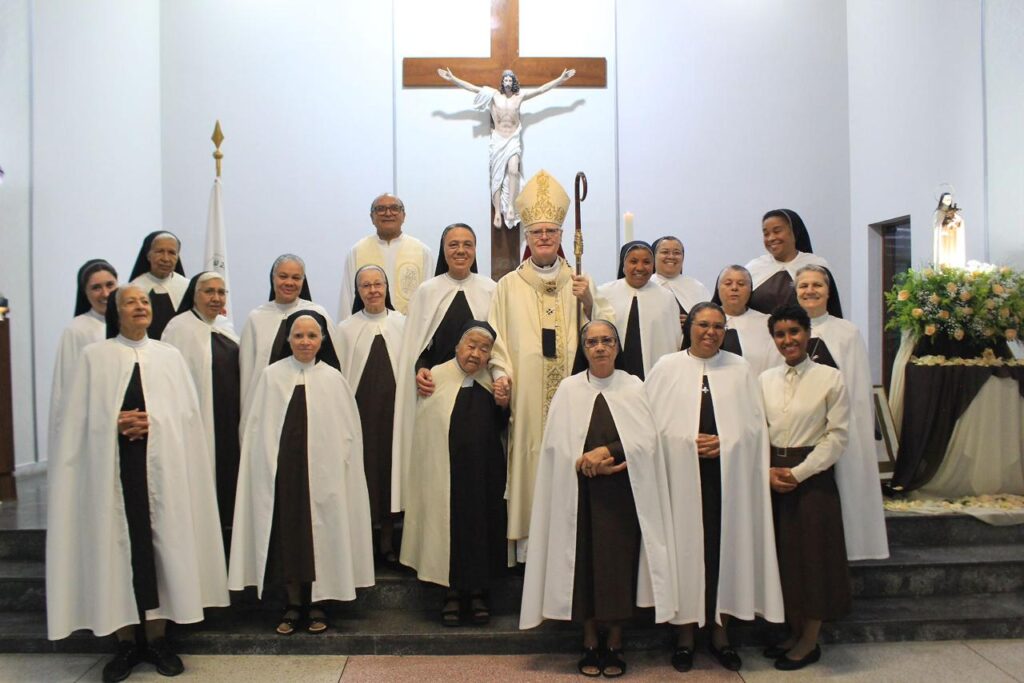 Dom Odilo preside missa no centenário das Irmãs Carmelitas Missionárias - Jornal O São Paulo