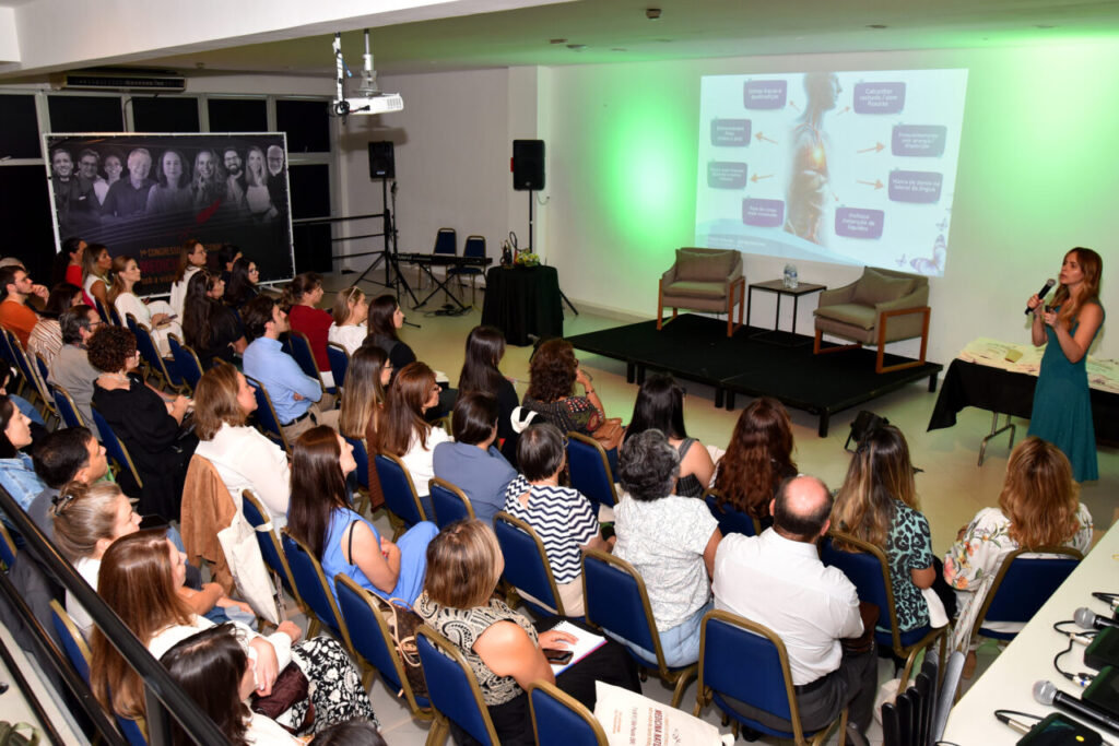 Congresso sobre medicina natural destaca a santa pioneira em saúde integral - Jornal O São Paulo