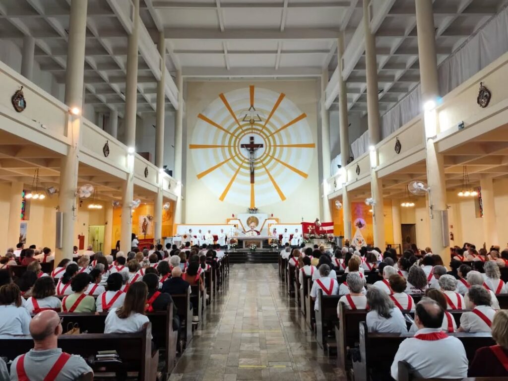 Em missa com o Apostolado da Oração, Dom Cícero exorta: ‘Não podemos nos acomodar em sermos apenas vivedores’ - Jornal O São Paulo