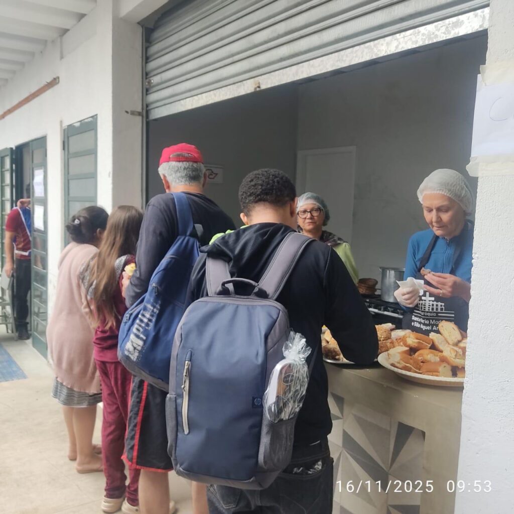 Na Região Sé, paróquias promovem ações solidárias pelo Dia Mundial dos Pobres - Jornal O São Paulo