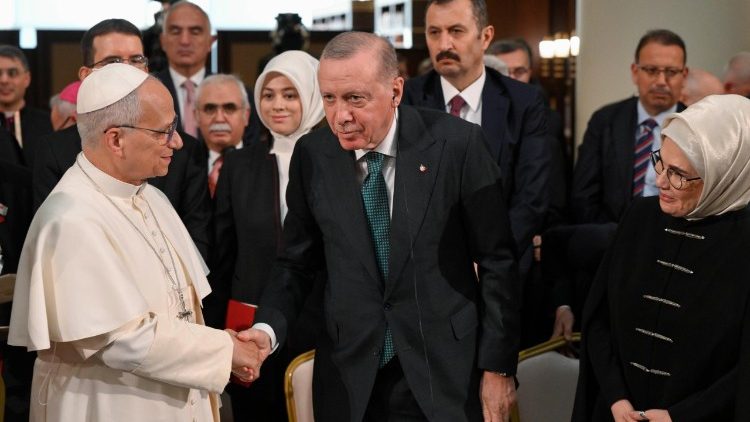 Leão XIV: que a Turquia esteja a serviço de uma paz justa e duradoura - Jornal O São Paulo