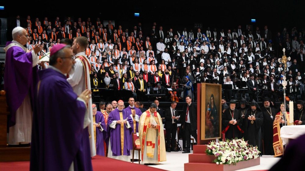 Em missa, Papa exorta os cristãos à união para serem sinal ‘do amor universal e infinito do Senhor’ - Jornal O São Paulo