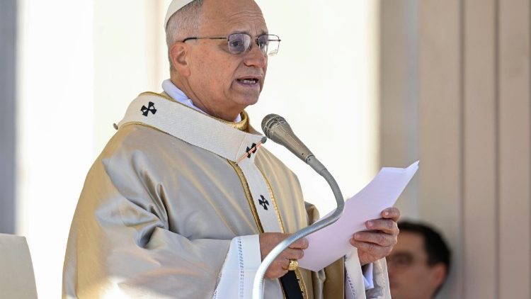 Papa: ‘Em Cristo, nos tornamos cantores da graça’ - Jornal O São Paulo