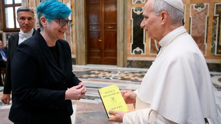 Leão XIV pede uma “educação digital ética” para proteger as crianças na era da IA - Jornal O São Paulo