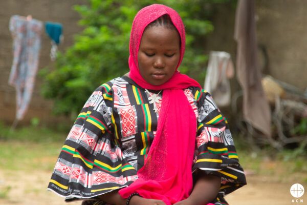 Cristãos perseguidos na África dão testemunho de uma fé inabalável - Jornal O São Paulo