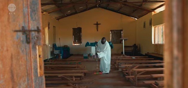 Cristãos perseguidos na África dão testemunho de uma fé inabalável - Jornal O São Paulo