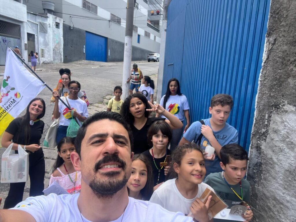 IAM, festas de Nossa das Graças e Crismas mobilizam paróquias na Brasilândia - Jornal O São Paulo