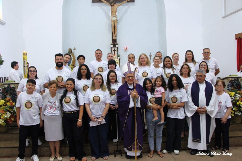 Lapa: Dom Edilson preside missas com Crismas e Jubileu de prata paroquial - Jornal O São Paulo