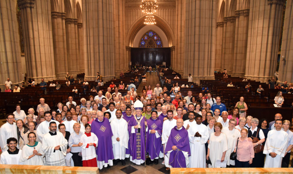 Na Catedral da Sé, Dom Odilo exorta a Família Paulina a viver como ‘peregrinos de esperança’ - Jornal O São Paulo