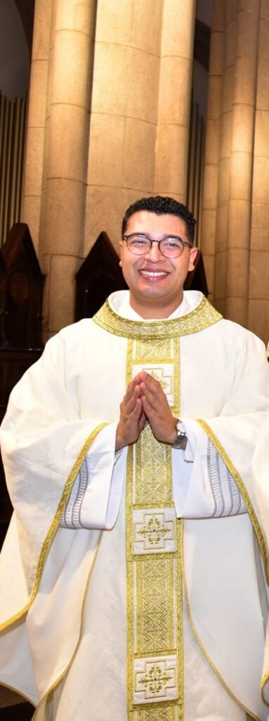 Cardeal Scherer ordena quatro novos padres para a Arquidiocese de São Paulo