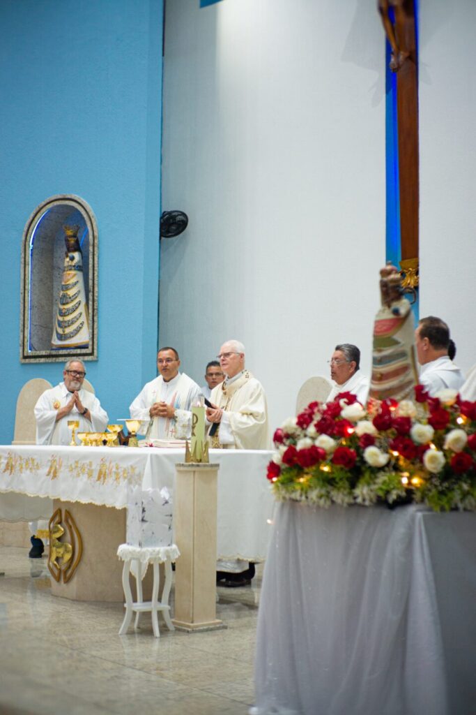 Dom Odilo exorta crismandos a permanecerem ativos na Igreja - Jornal O São Paulo