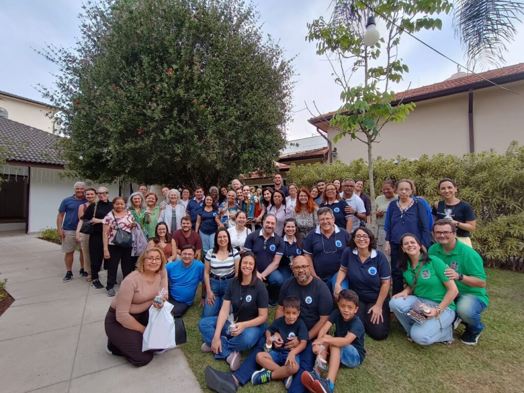 Na Região Sé, crismas, festas de padroeiro e retiro da Pastoral Familiar mobilizam fiéis - Jornal O São Paulo