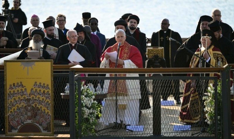 Em 1ª viagem apostólica, Leão XIV exorta à unidade cristã e à busca da paz - Jornal O São Paulo