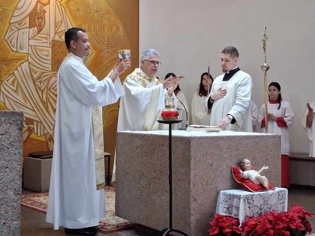 Bispos auxiliares presidem missas de Natal em paróquias - Jornal O São Paulo