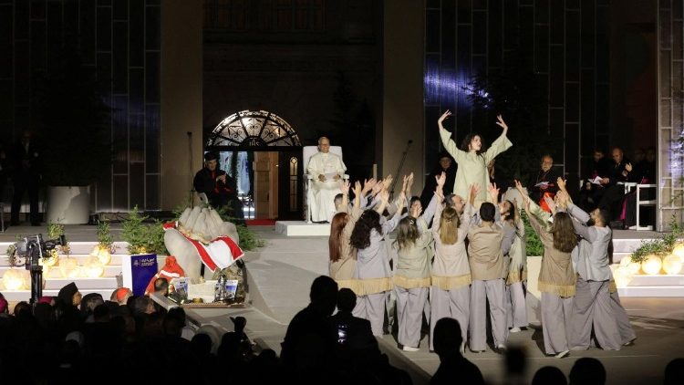 Papa a jovens do Líbano: ‘Vocês são o presente e, nas suas mãos, já está se construindo o futuro!’ - Jornal O São Paulo