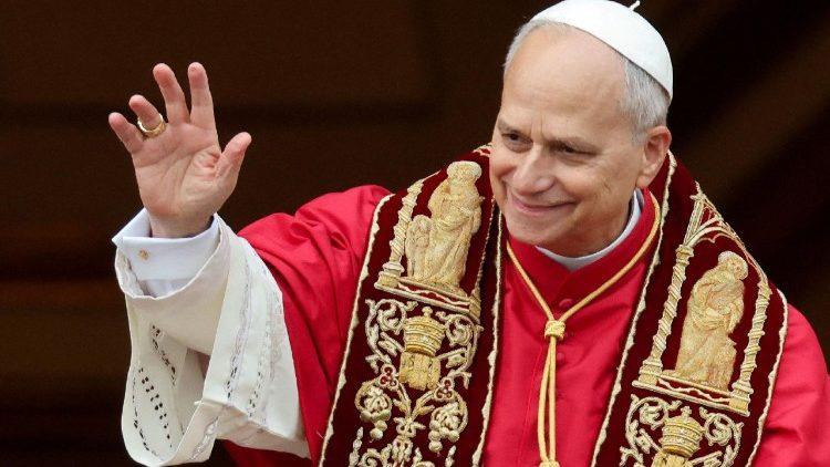 Leão XIV na Urbe et Orbi: no caminho da paz, colocar-se no lugar de quem sofre - Jornal O São Paulo