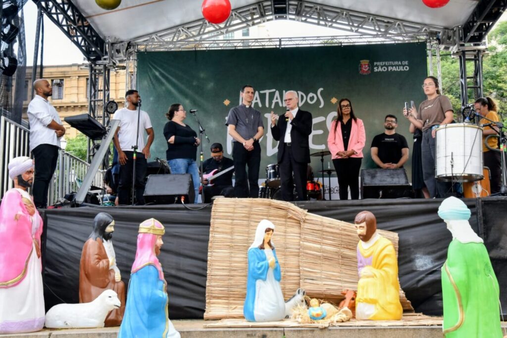 Arquidiocese e Aliança de Misericórdia fazem a maior ceia de Natal a céu aberto - Jornal O São Paulo