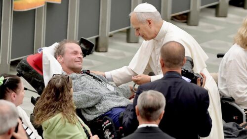 No Dia Mundial do Enfermo, o chamado a‘amar carregando a dor do outro’