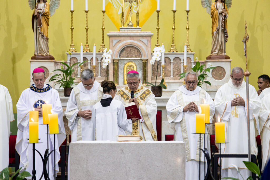 Dom Carlos Silva celebra 5 anos de episcopado - Jornal O São Paulo