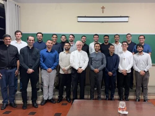 Dom Odilo Scherer visita o Seminário Propedêutico da Arquidiocese
